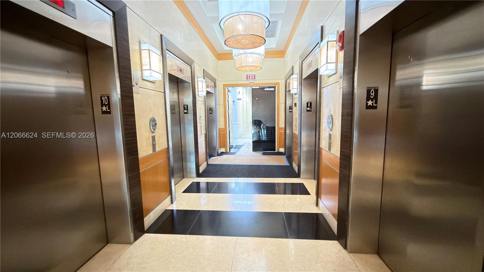 See details 808 2 / 2 1006 sq. ft. $ 2026-08-06 0 Photo
