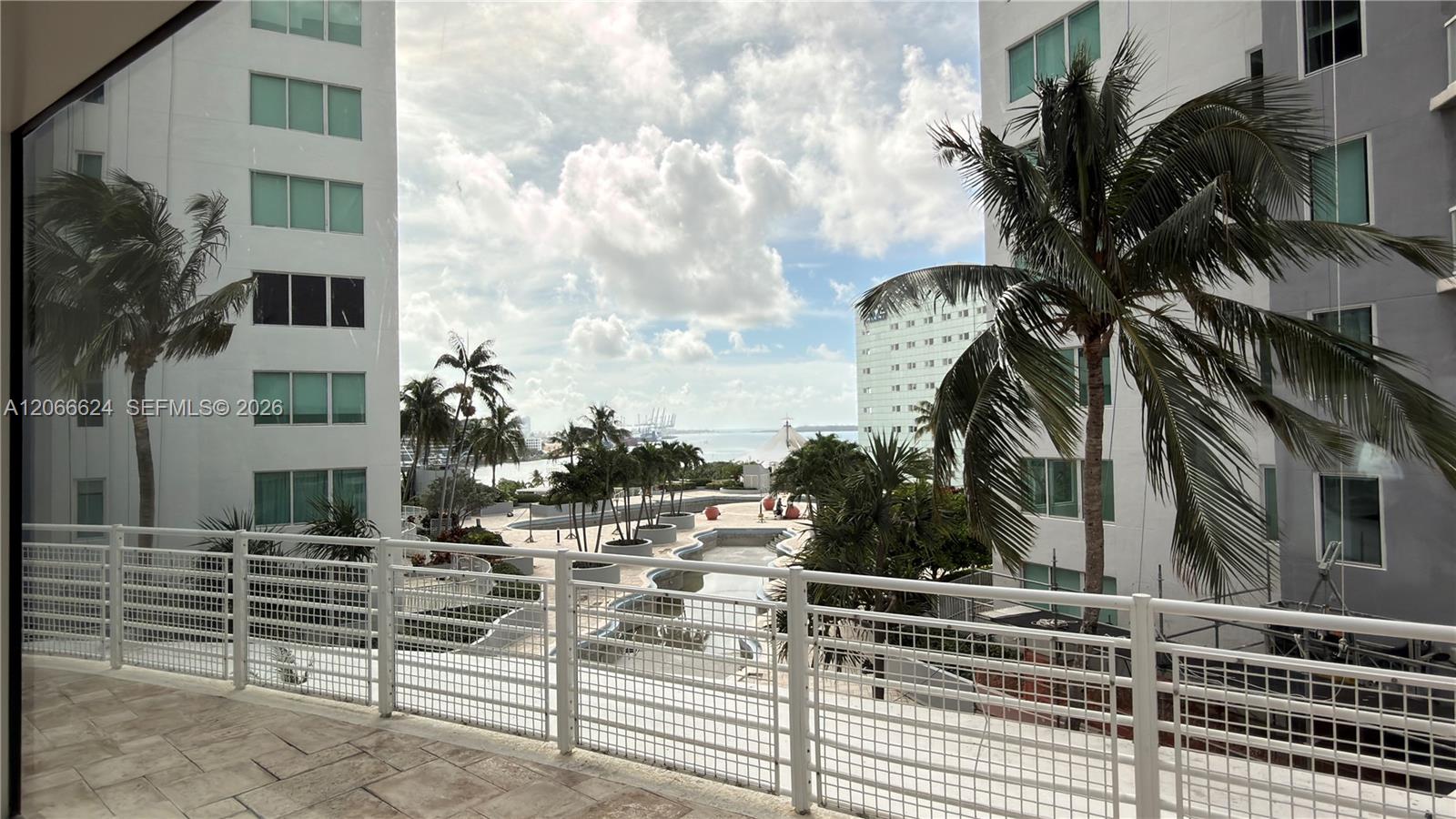 See details 808 2 / 2 1006 sq. ft. $ 2026-08-06 0 Photo