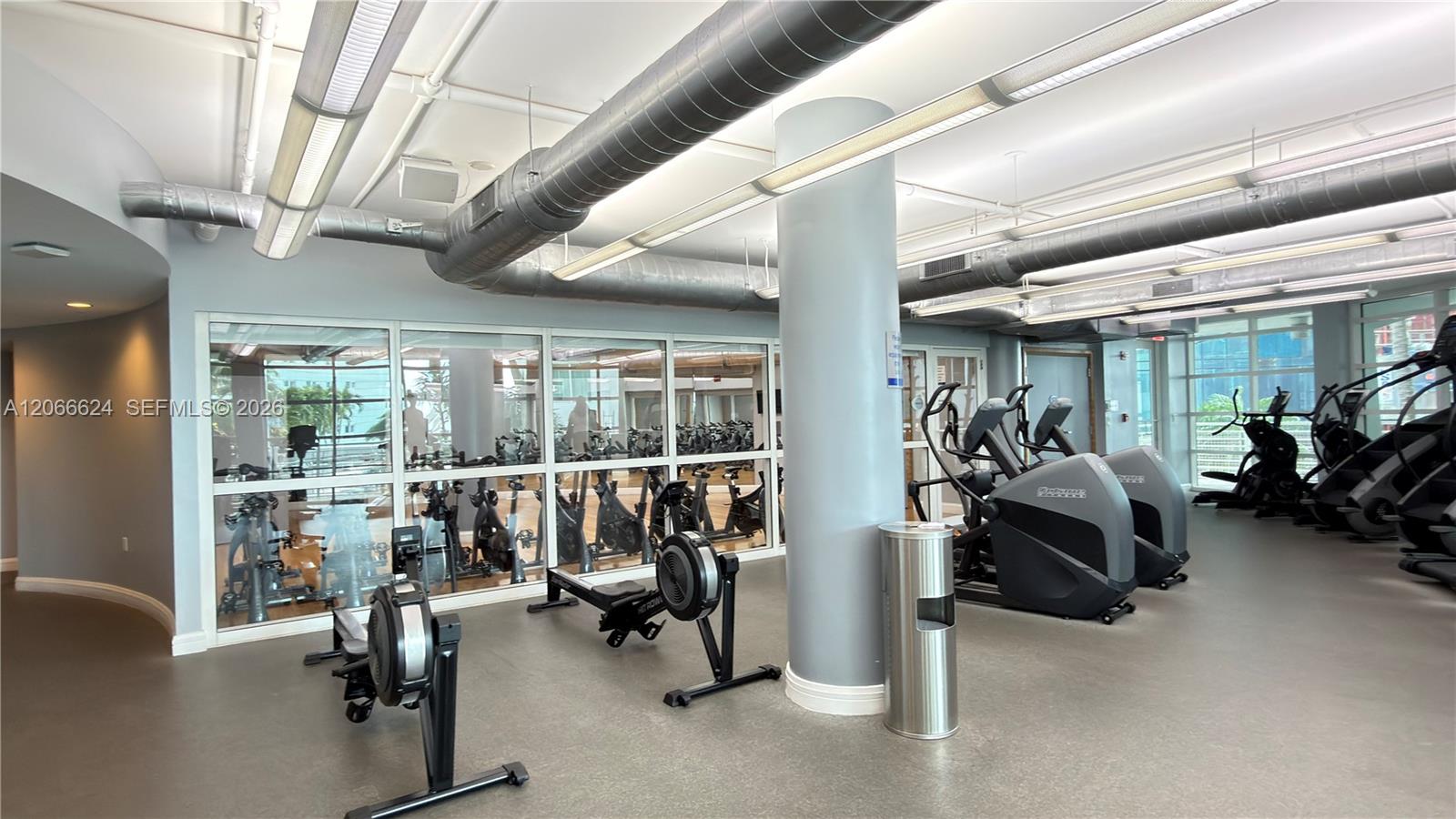 See details 808 2 / 2 1006 sq. ft. $ 2026-08-06 0 Photo