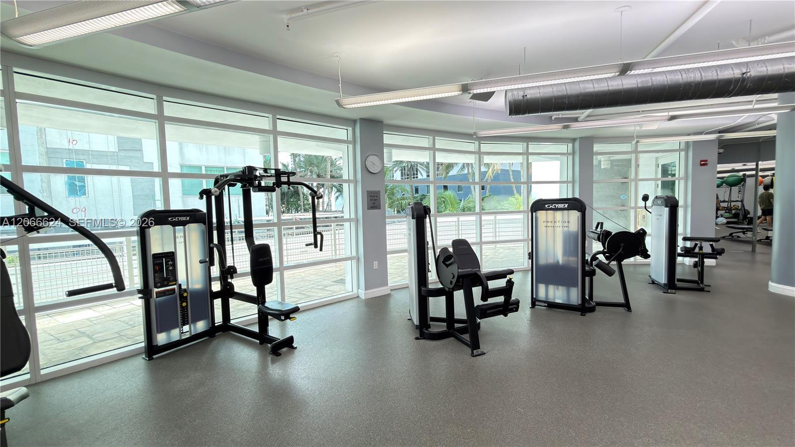 See details 808 2 / 2 1006 sq. ft. $ 2026-08-06 0 Photo