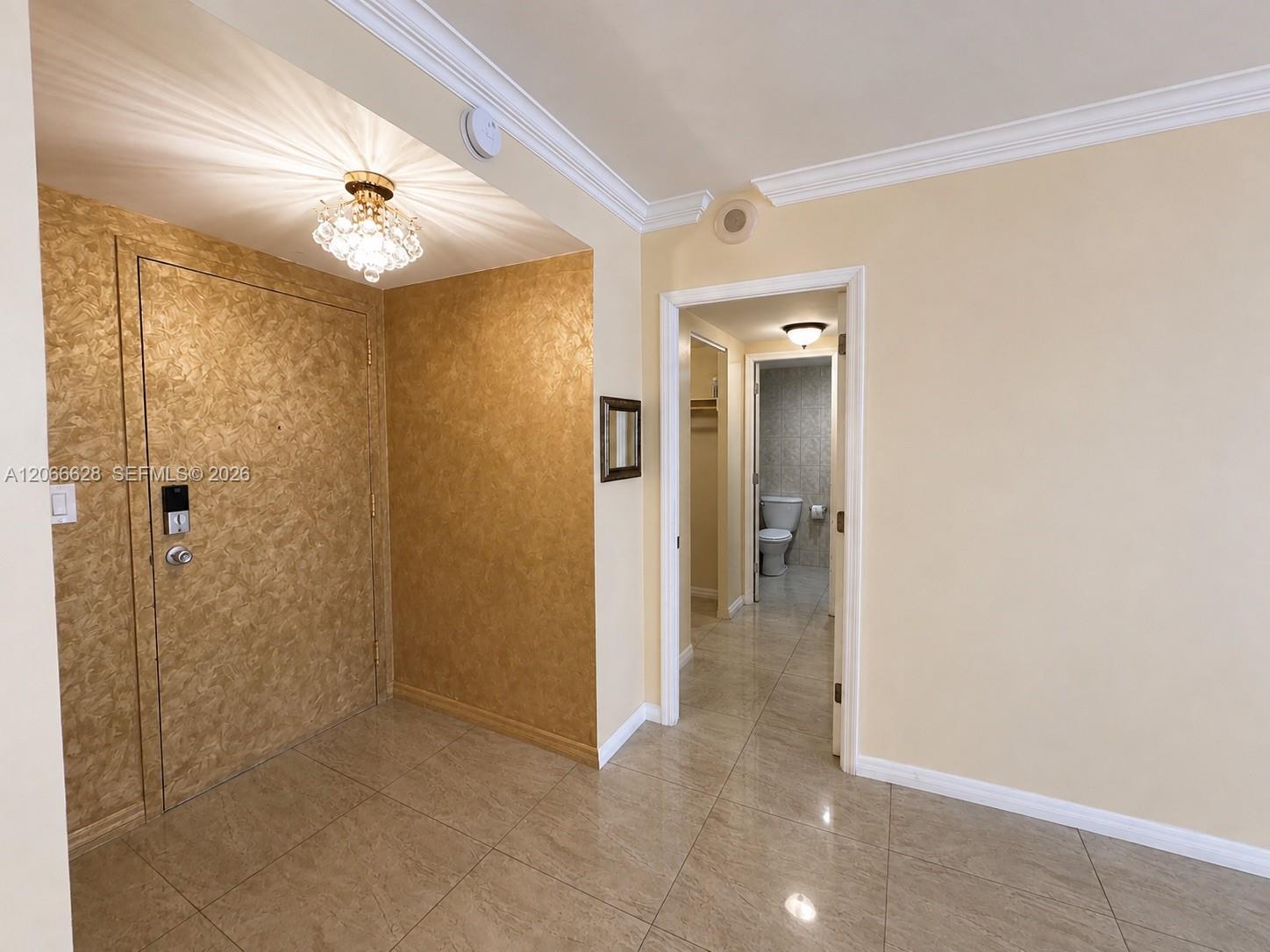 706 1 / 2 943 sq. ft. $ 2026-08-06 0 Photo