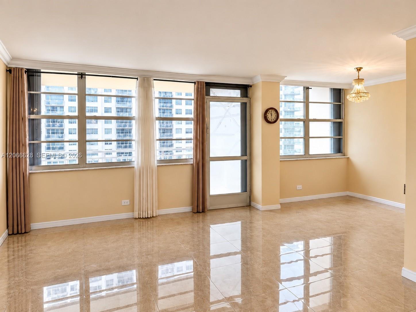 706 1 / 2 943 sq. ft. $ 2026-08-06 0 Photo