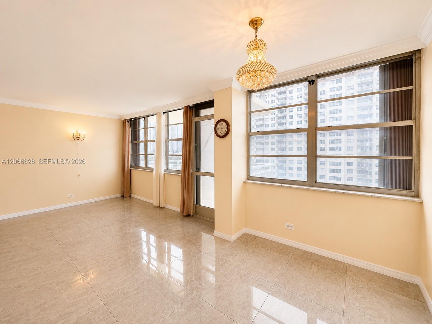 706 1 / 2 943 sq. ft. $ 2026-08-06 0 Photo