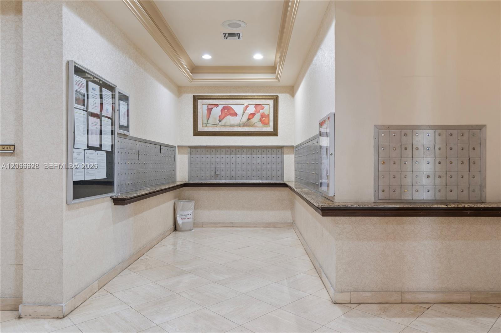706 1 / 2 943 sq. ft. $ 2026-08-06 0 Photo