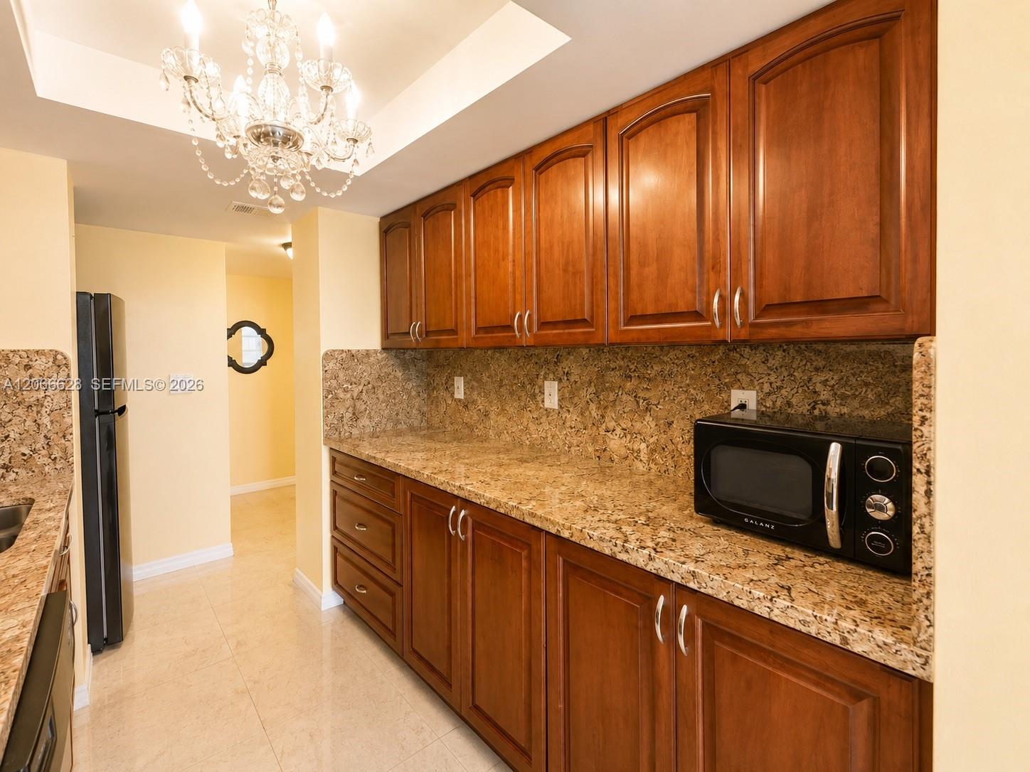 706 1 / 2 943 sq. ft. $ 2026-08-06 0 Photo
