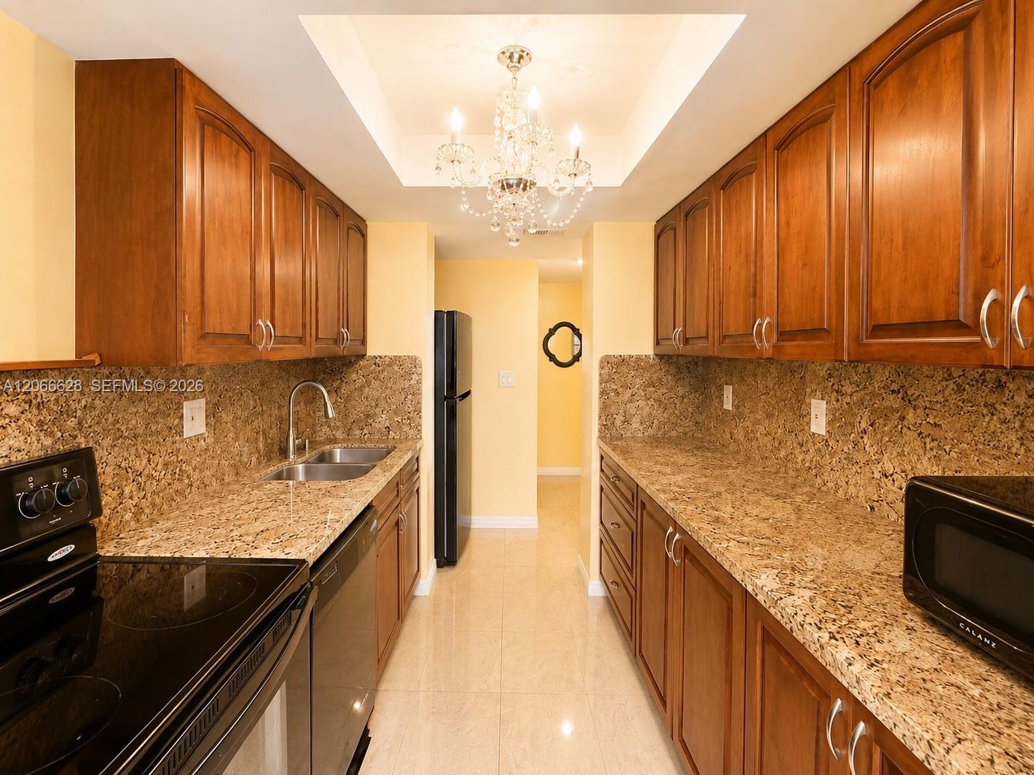 706 1 / 2 943 sq. ft. $ 2026-08-06 0 Photo