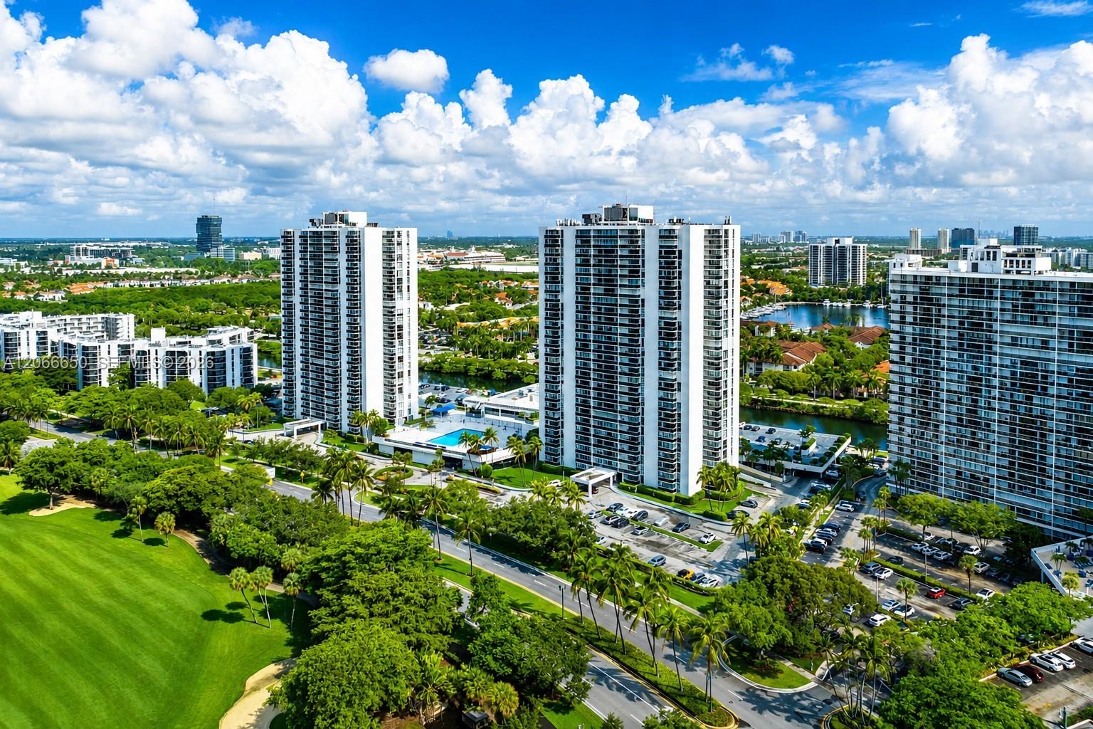 Photo 8 of Country Club Dr