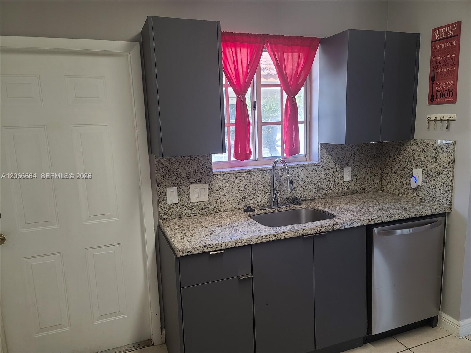 Ver detalles / 2932 sq. ft. $ 2026-08-06 0 foto