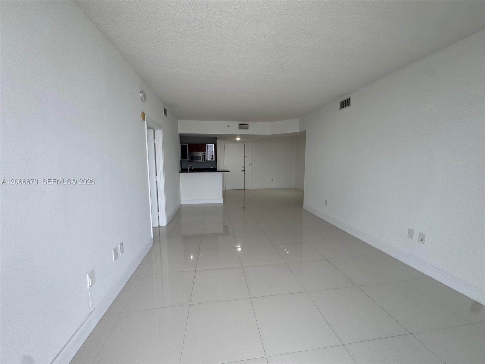 Photo of 18800 29 AV #1005, Aventura, Florida, 33180 -