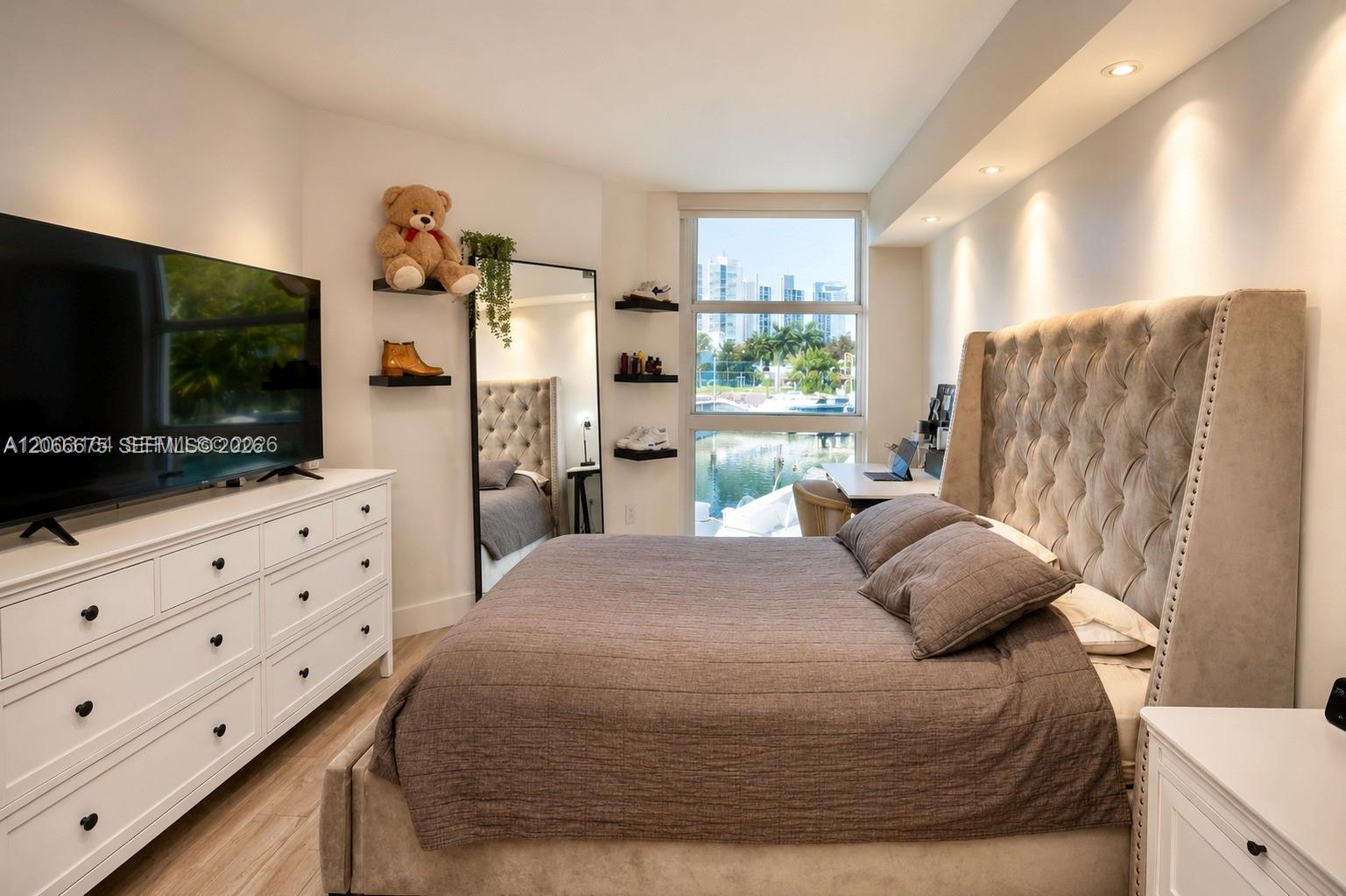 Photo of 3370 Hidden Bay Dr  #213, Aventura, Florida, 33180 - 