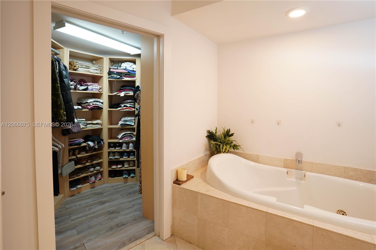 Photo of 3370 Hidden Bay Dr  #213, Aventura, Florida, 33180 - 