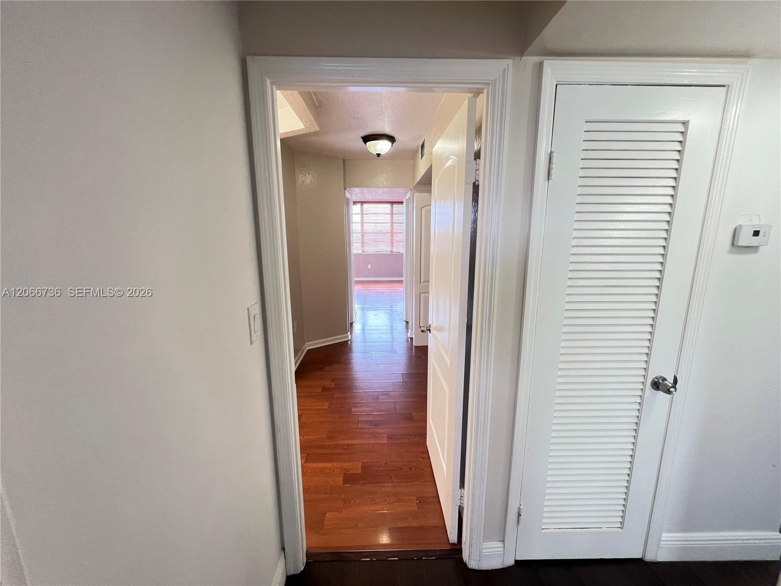 509-1 2 / 2 1315 sq. ft. $ 2026-08-06 0 foto