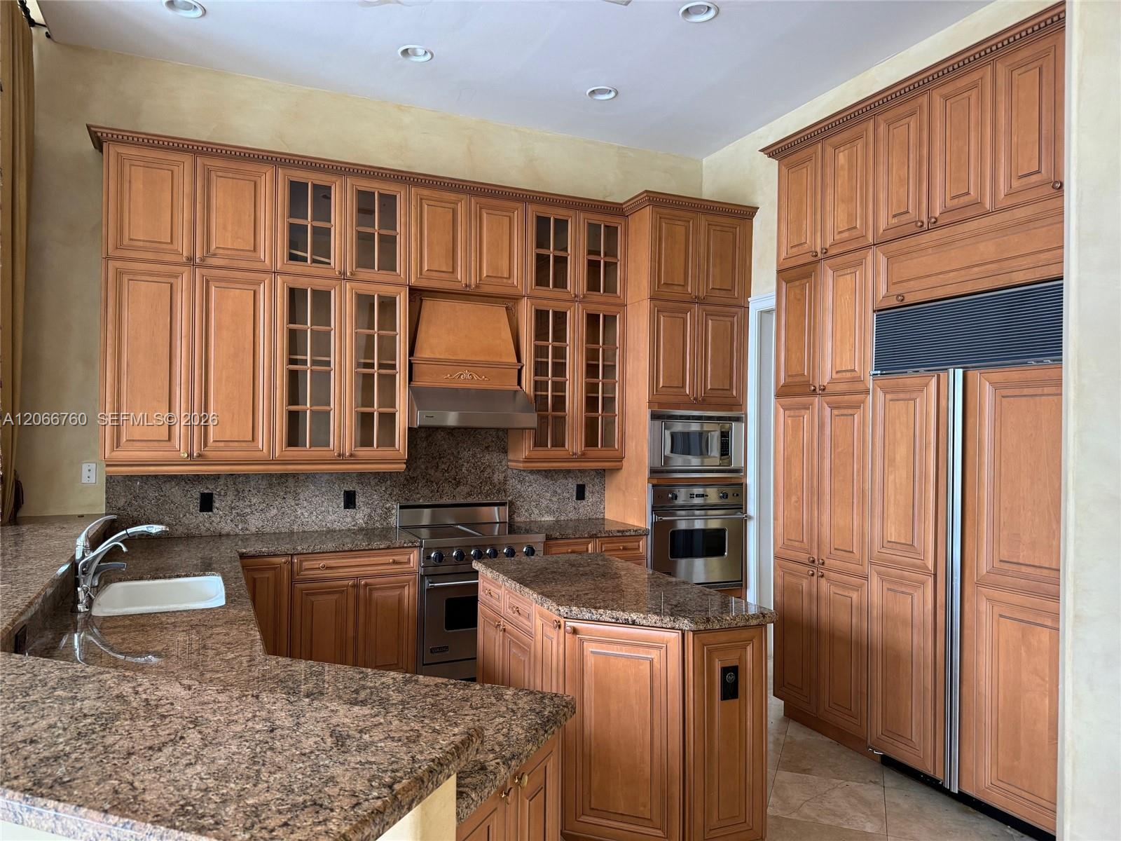 Photo of 891 Captiva Dr  (891), Hollywood, Florida, 33019 - 