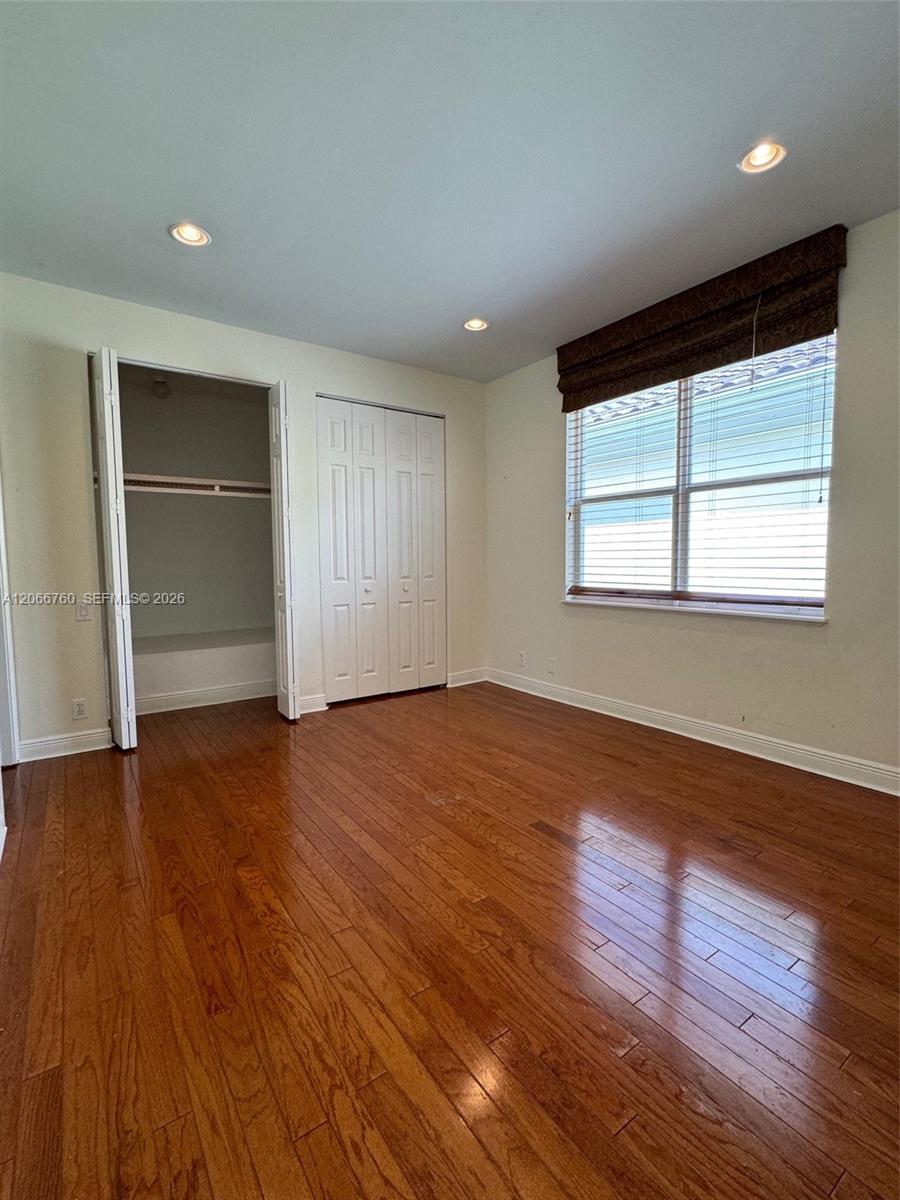 Photo of 891 Captiva Dr  (891), Hollywood, Florida, 33019 - Bedroom #4