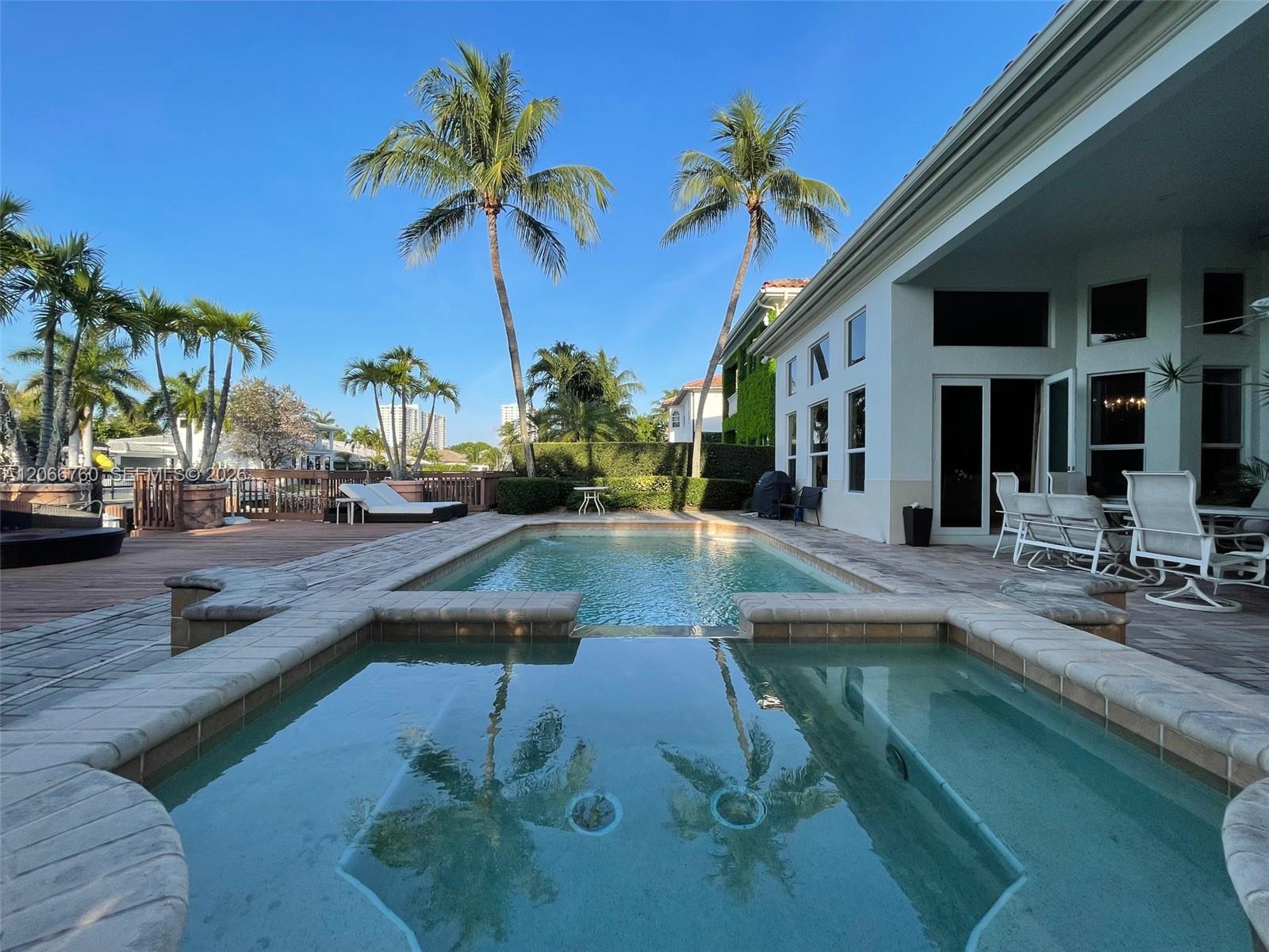 Photo of 891 Captiva Dr  (891), Hollywood, Florida, 33019 - Private Pool & Jacuzzi