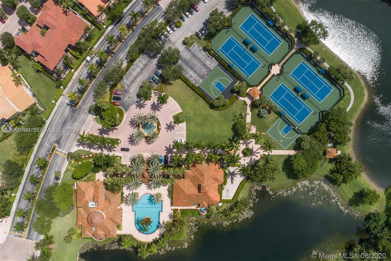 Photo of 891 Captiva Dr  (891), Hollywood, Florida, 33019 - Community