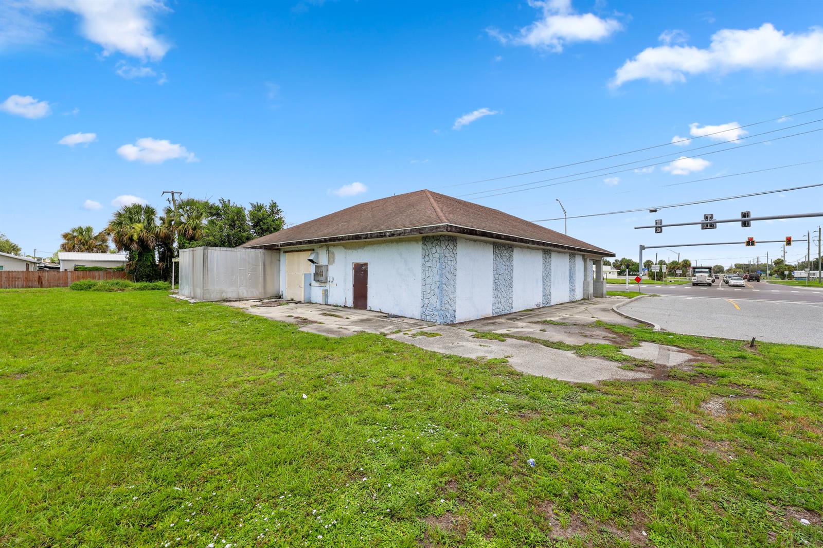   / 0  sq. ft. $ 2026-08-08 0 foto