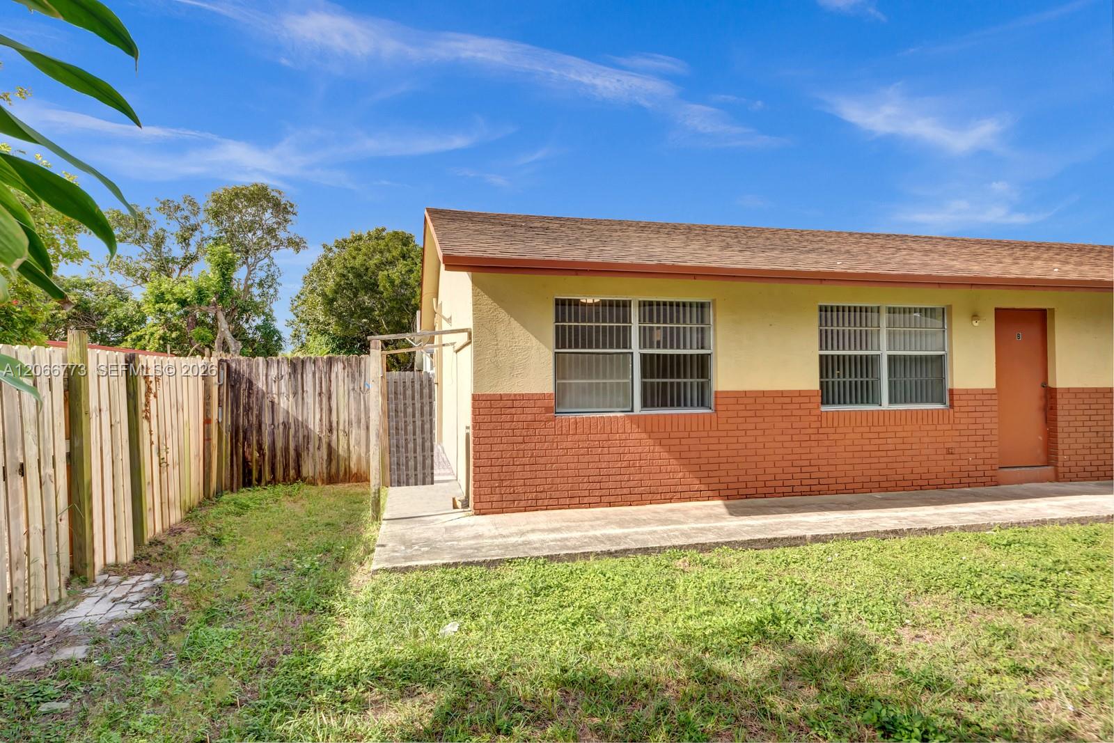 Ver detalles / 2099 sq. ft. $ 2026-08-06 0 foto