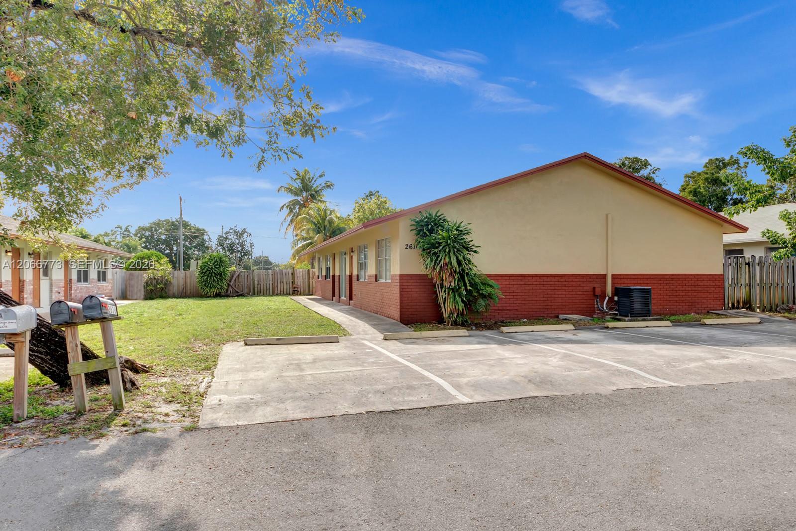 Ver detalles / 2099 sq. ft. $ 2026-08-06 0 foto