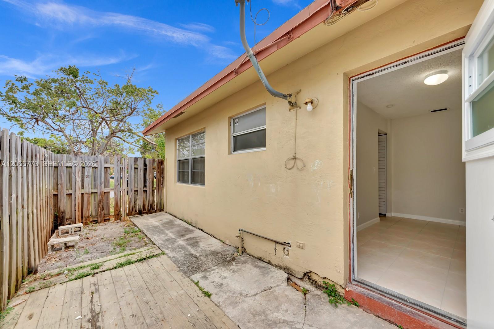 Ver detalles / 2099 sq. ft. $ 2026-08-06 0 foto