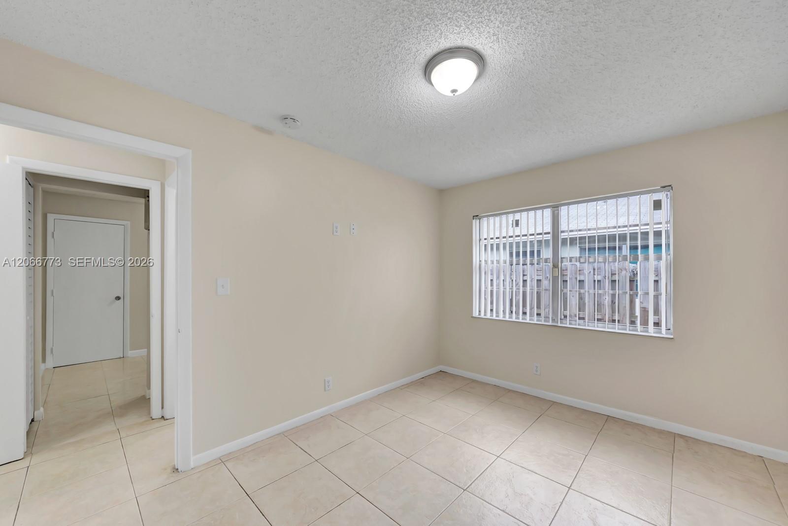 Ver detalles / 2099 sq. ft. $ 2026-08-06 0 foto