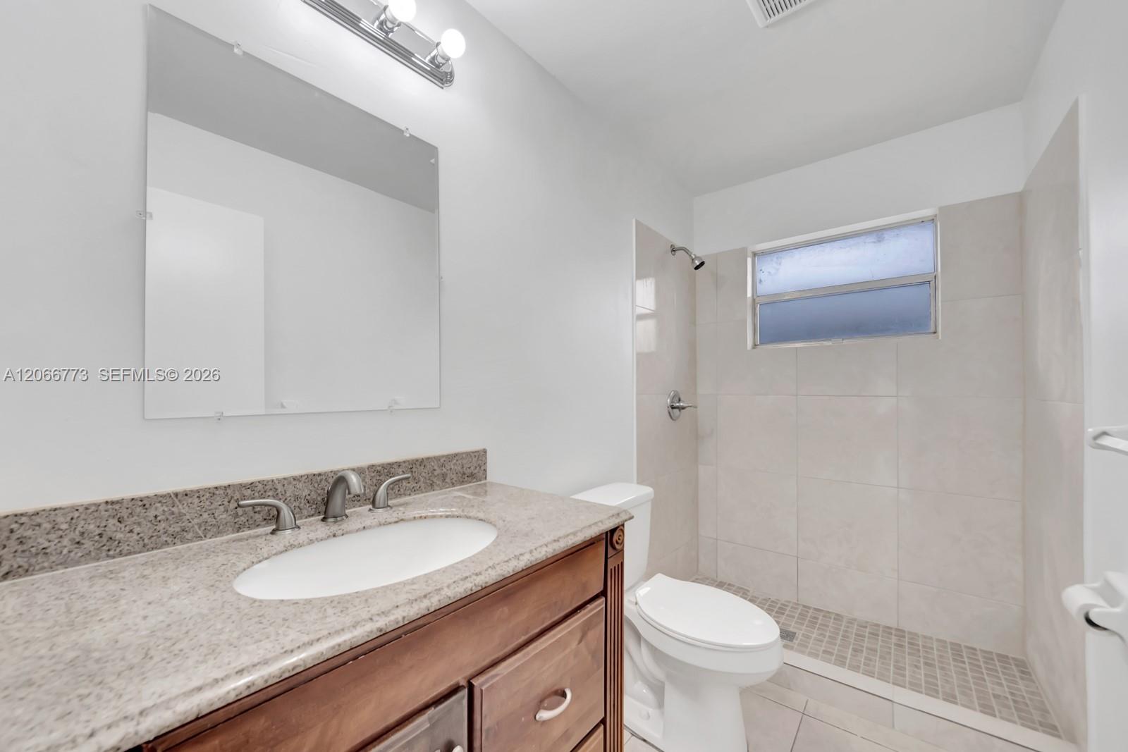 Ver detalles / 2099 sq. ft. $ 2026-08-06 0 foto
