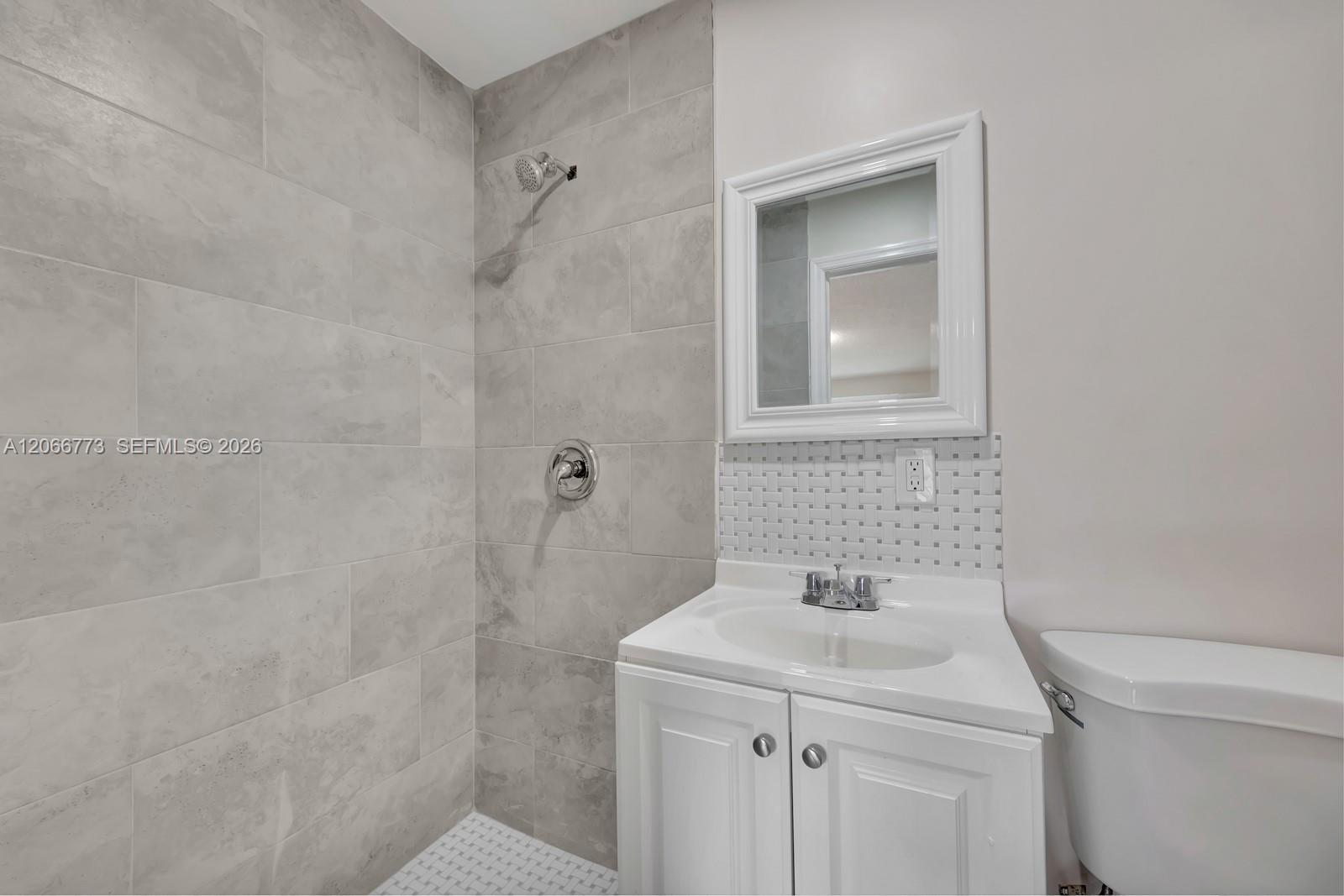 Ver detalles / 2099 sq. ft. $ 2026-08-06 0 foto