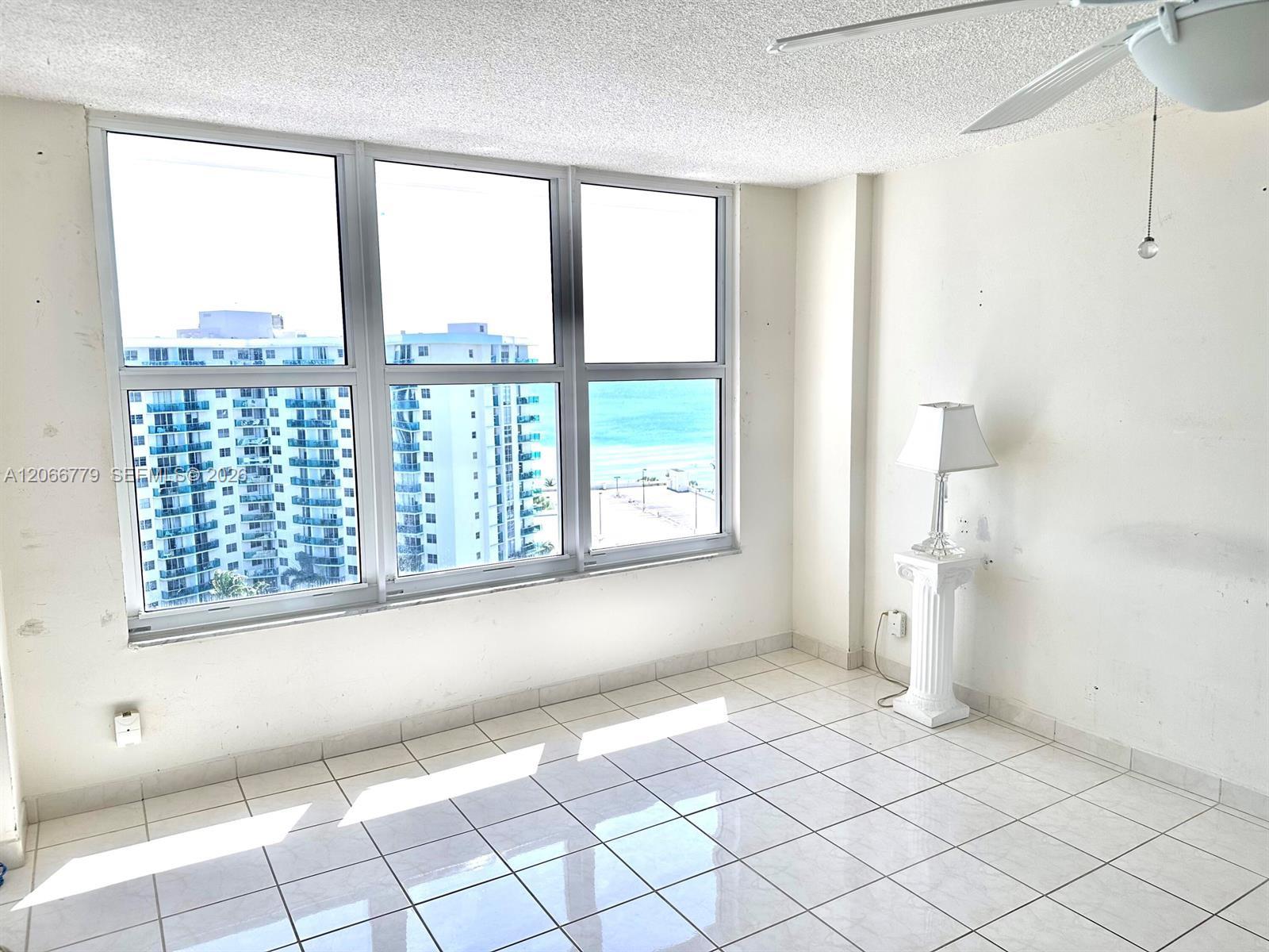 Photo of 3800 Ocean Dr  #1516, Hollywood, Florida, 33019 - 