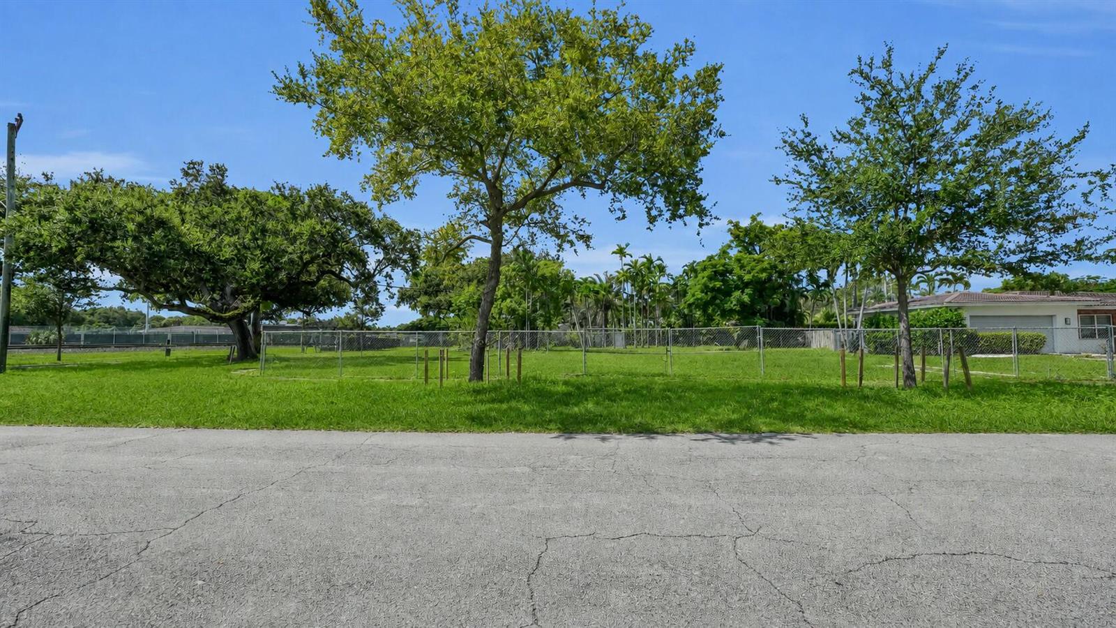   / 0  sq. ft. $ 2026-08-08 0 foto
