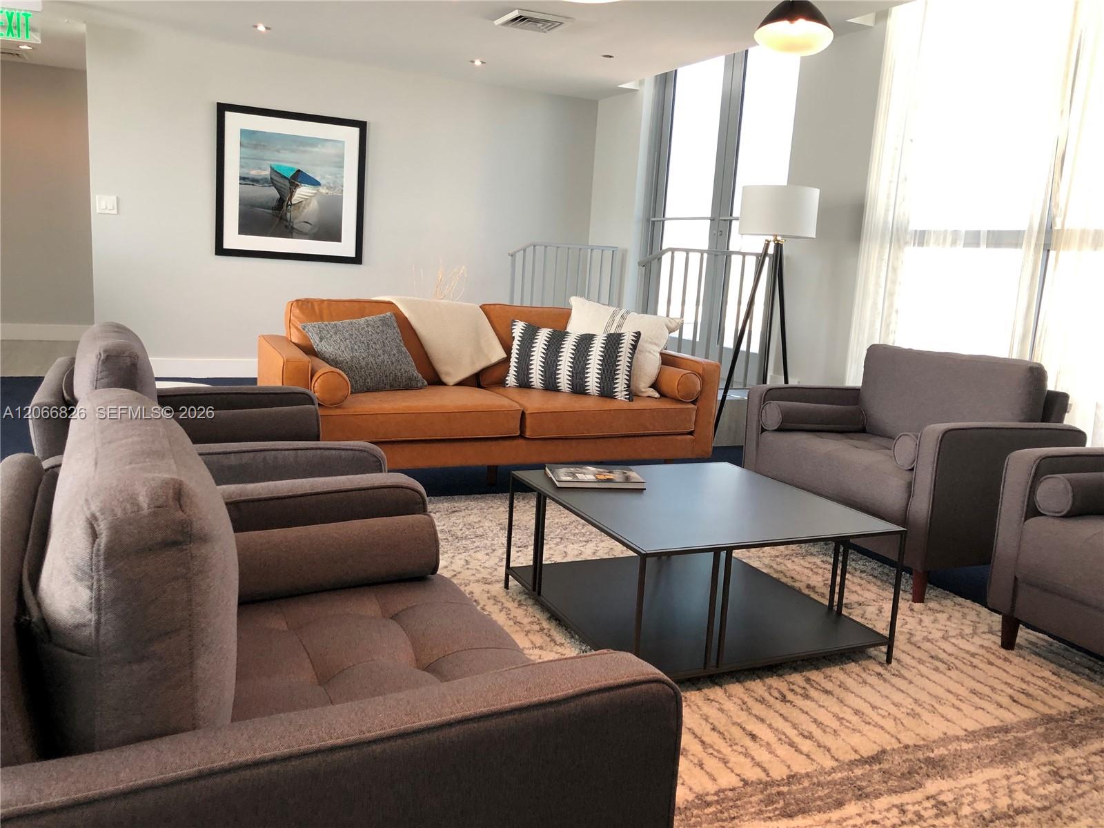 Photo of 140 Dixie Hwy  #1025, Hollywood, Florida, 33020 - 
