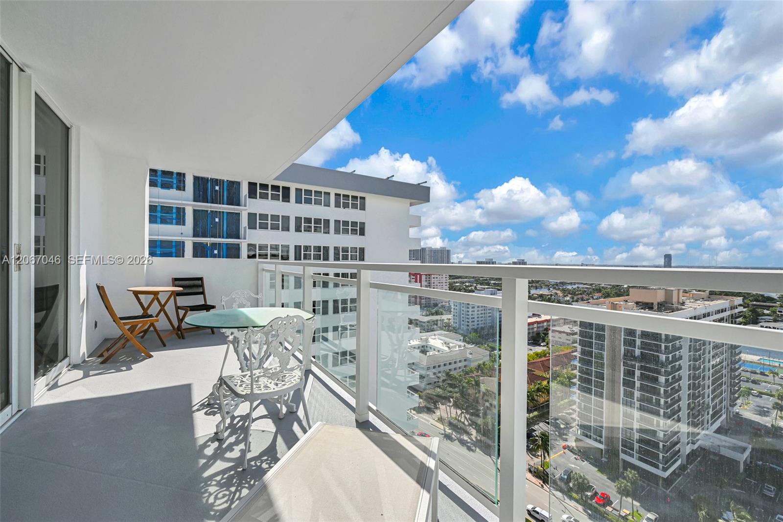Photo of 2030 Ocean Dr #2027, Hallandale Beach, Florida, 33009 -