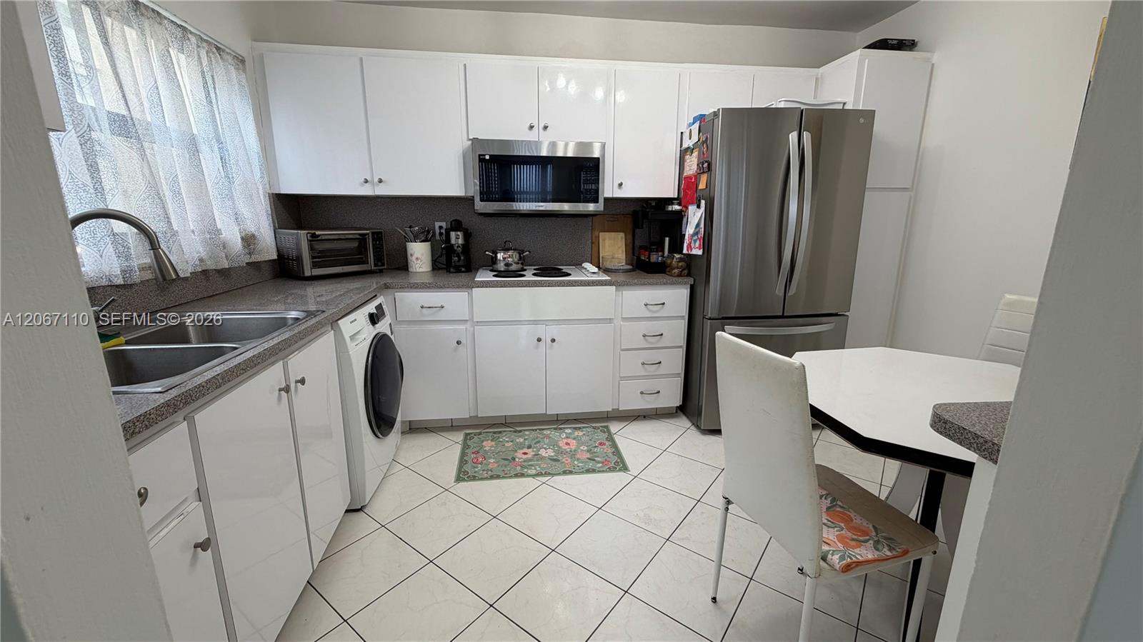 Photo of 1825 Ocean Dr  #509, Hallandale Beach, Florida, 33009 - 