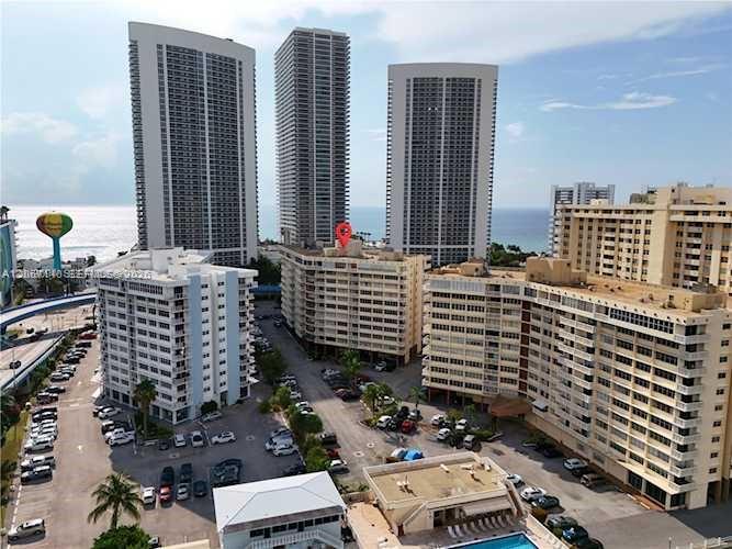 Photo of 1825 Ocean Dr  #509, Hallandale Beach, Florida, 33009 - 