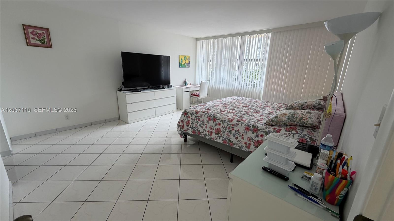 Photo of 1825 Ocean Dr  #509, Hallandale Beach, Florida, 33009 - 