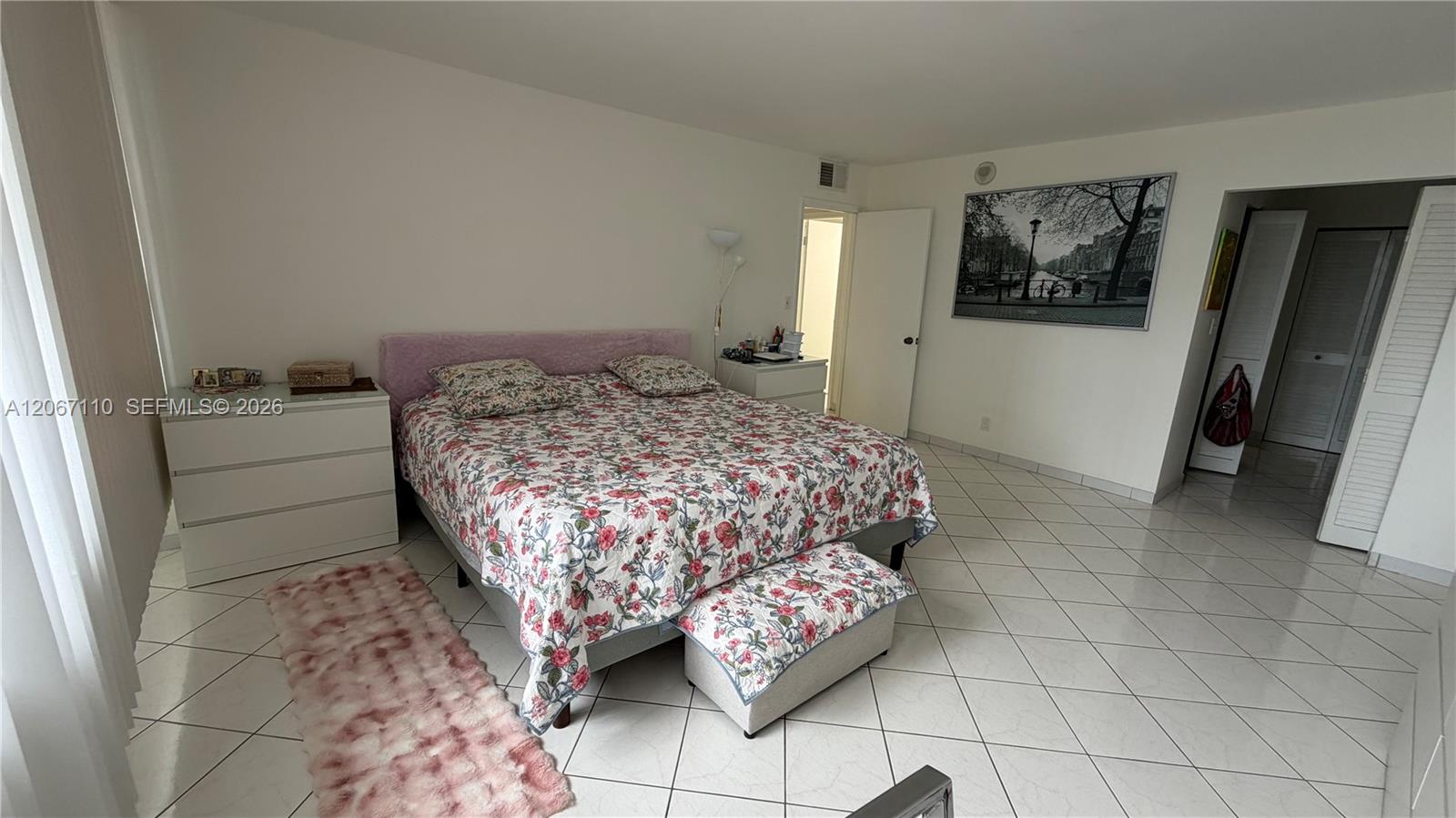 Photo of 1825 Ocean Dr  #509, Hallandale Beach, Florida, 33009 - 