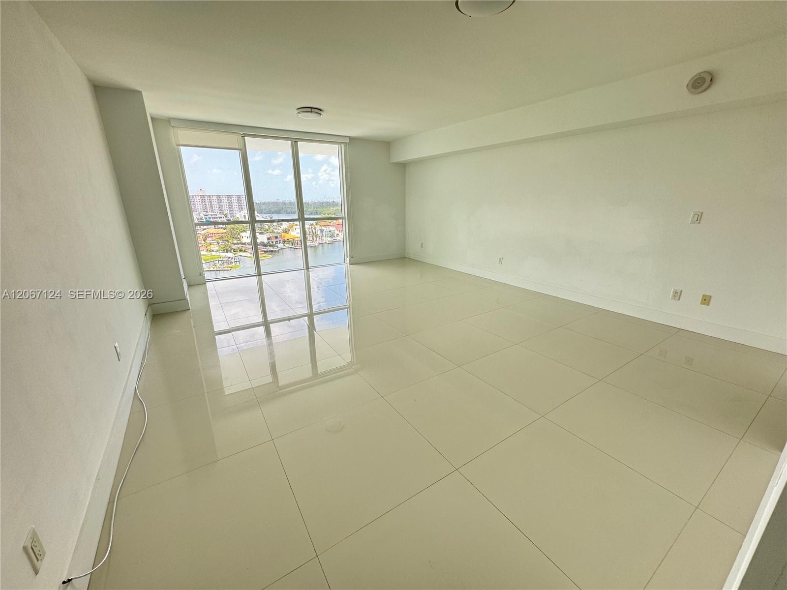 Photo 14 of Sunny Isles Blvd