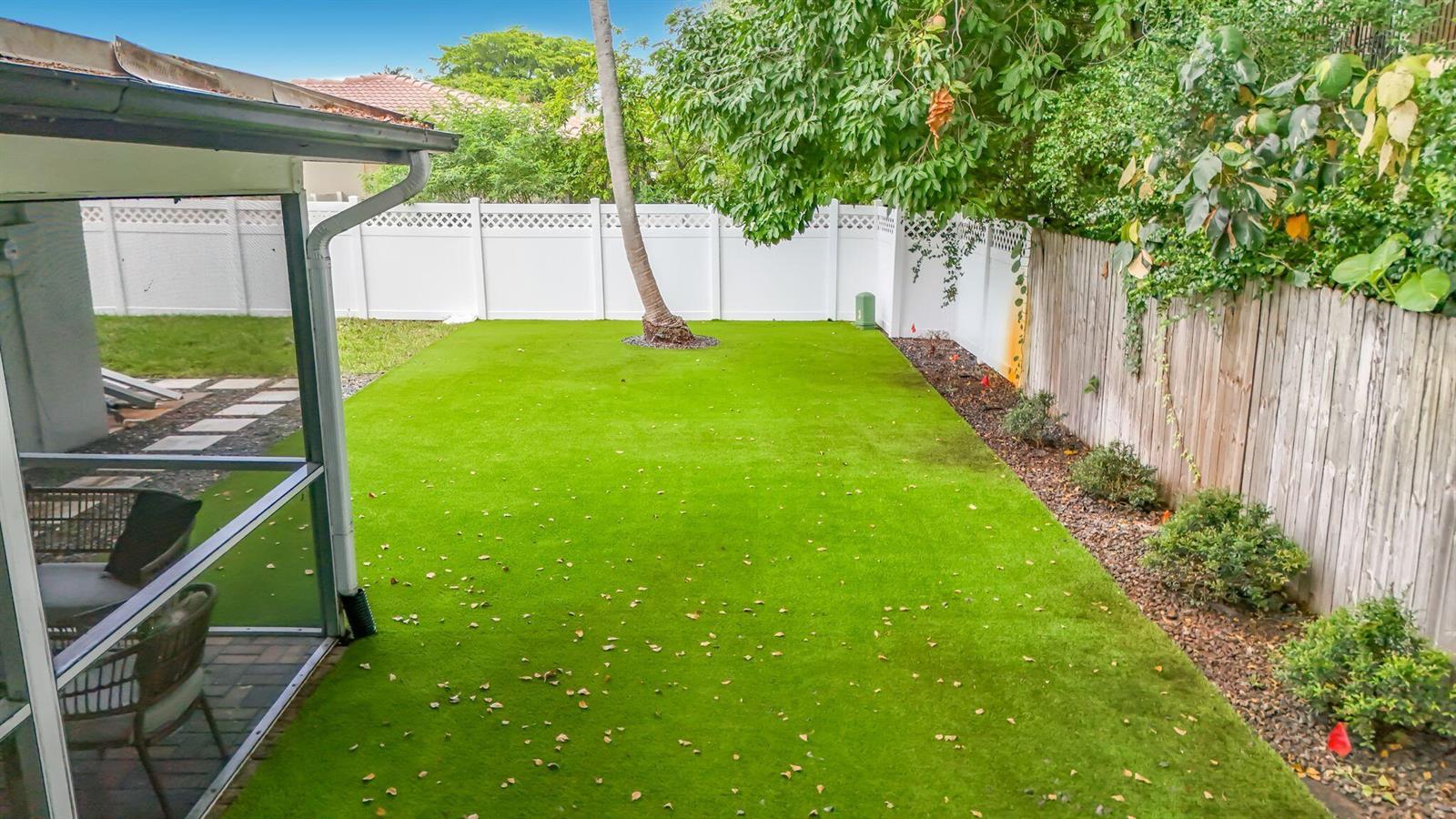 Ver detalles E-W / 0 3222 sq. ft. $ 2026-08-19 0 foto