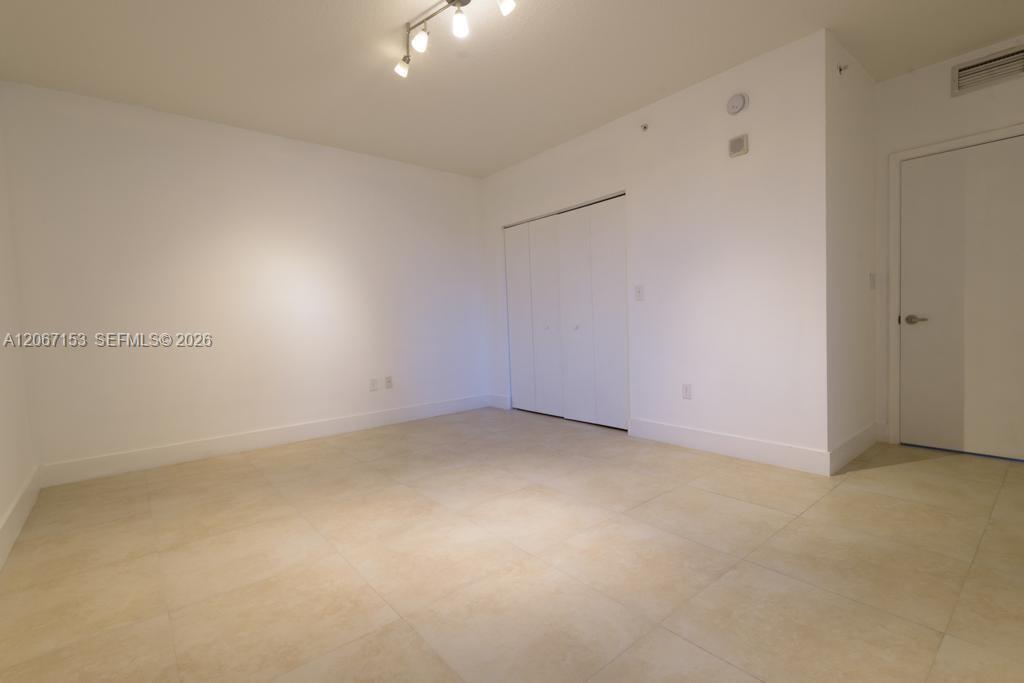 Photo of 18800 29th Ave  #427, Aventura, Florida, 33180 - 