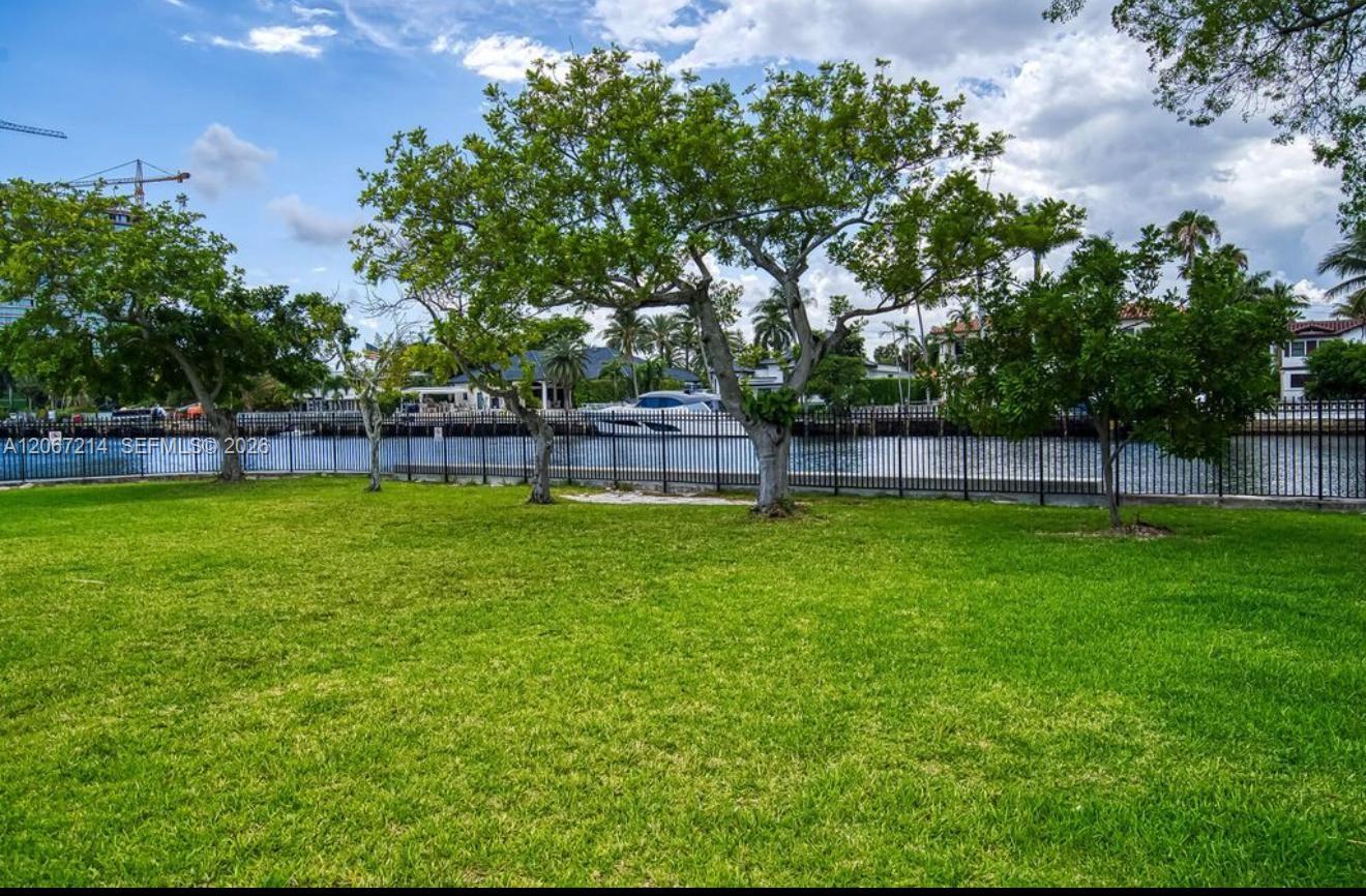 Photo of 2000 Atlantic Shores Blvd  #111, Hallandale Beach, Florida, 33009 - 
