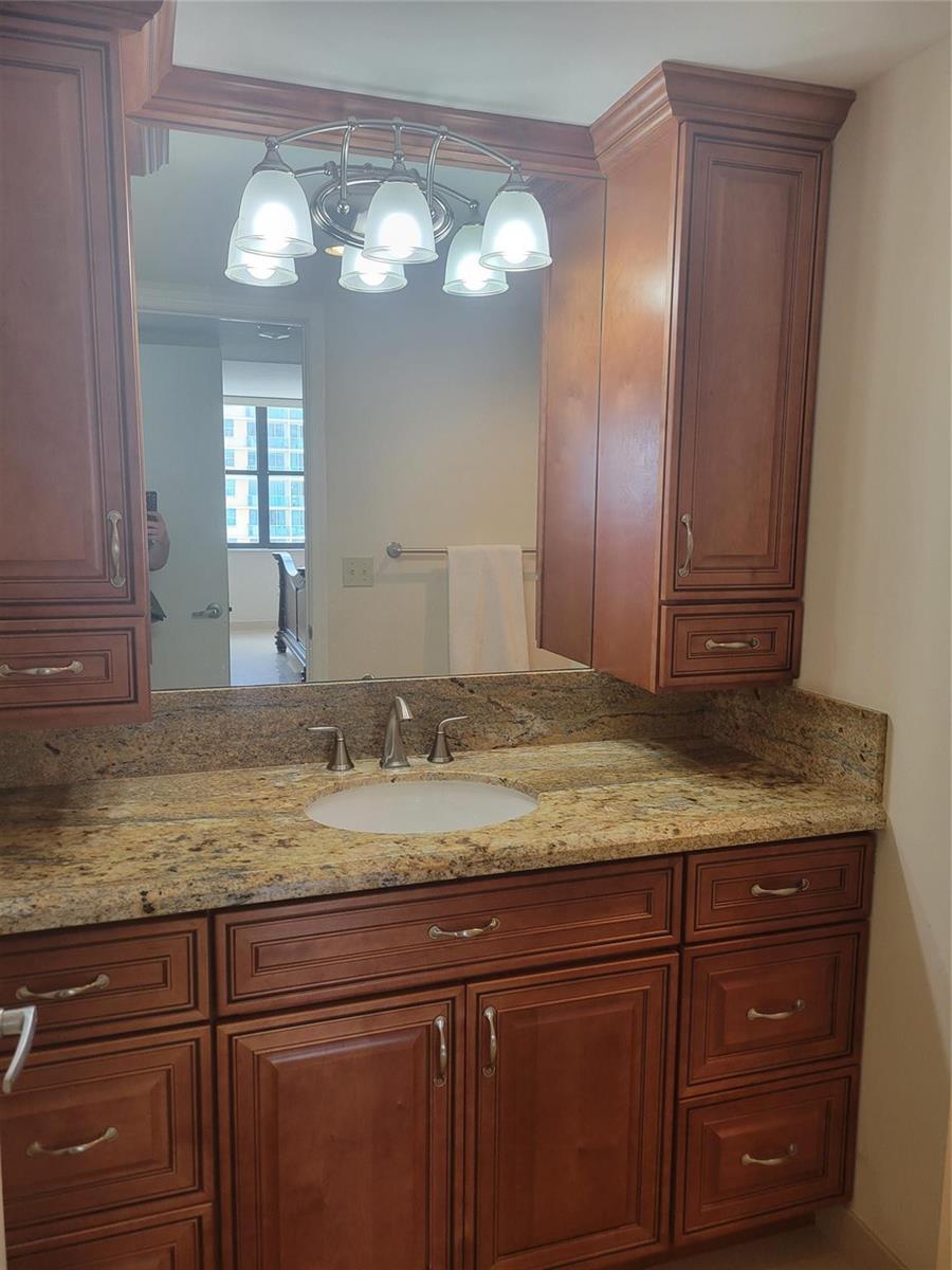 Photo of 2401 OCEAN  #1108, Hollywood, Florida, 33019 - Photo 13