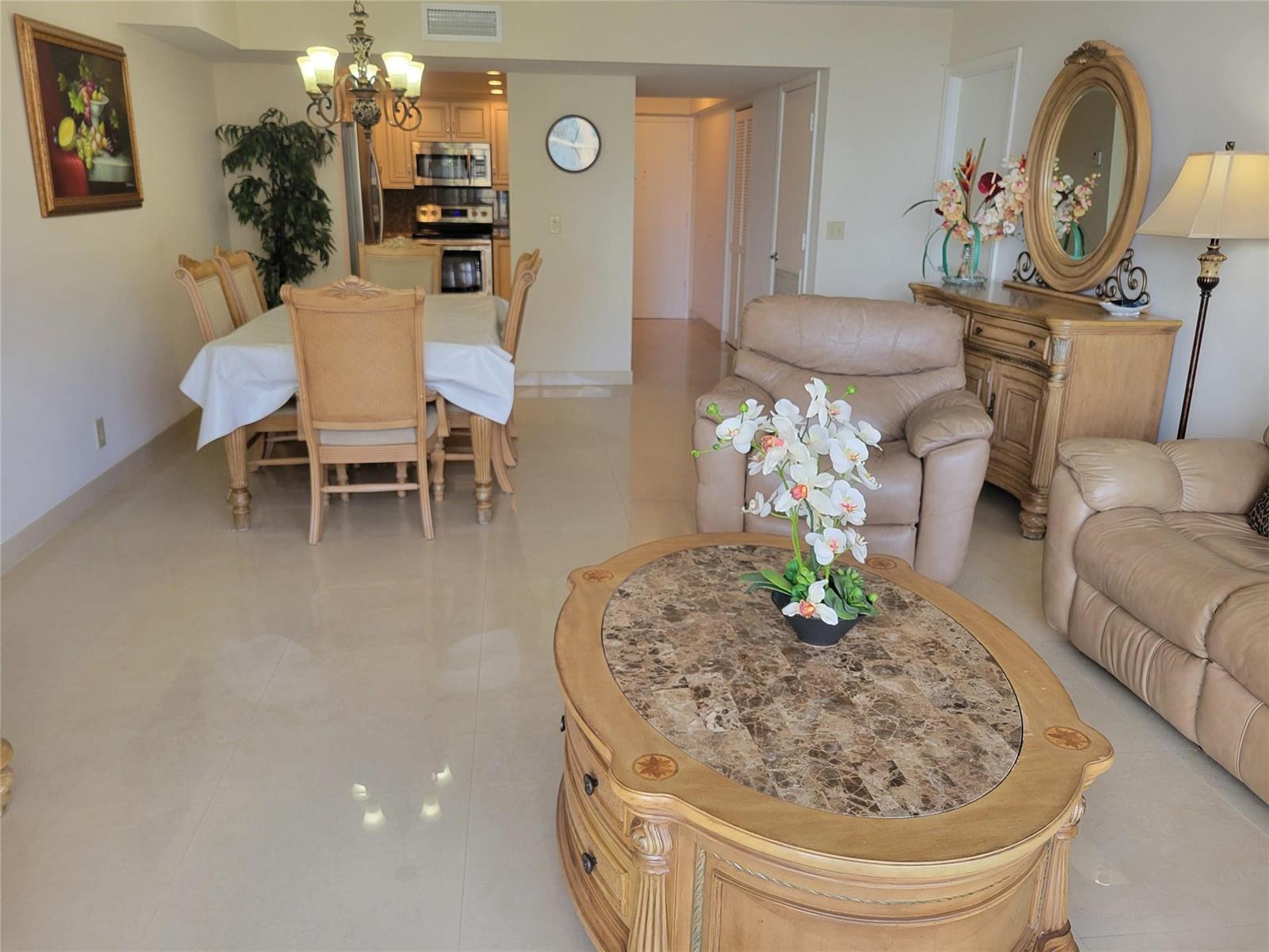 Photo of 2401 OCEAN  #1108, Hollywood, Florida, 33019 - Photo 21