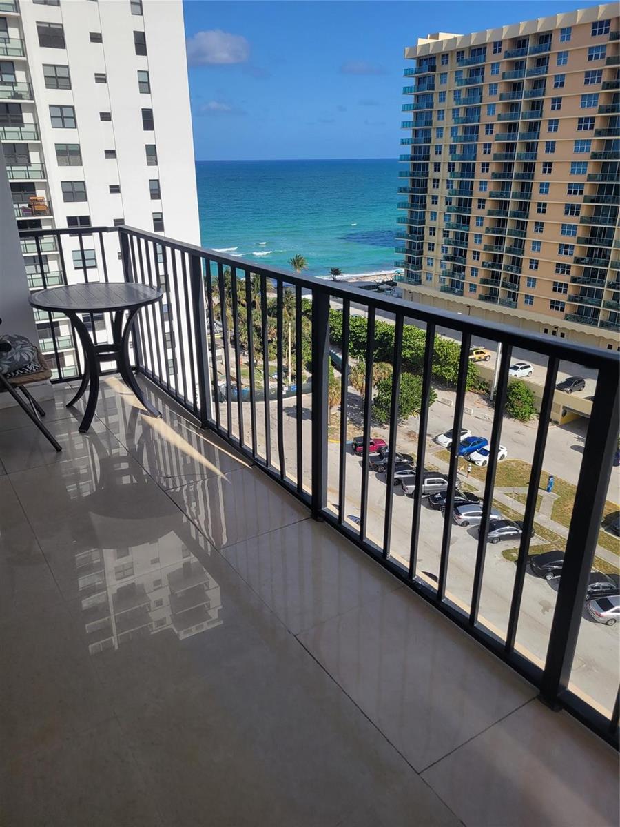Photo of 2401 OCEAN  #1108, Hollywood, Florida, 33019 - Photo 22