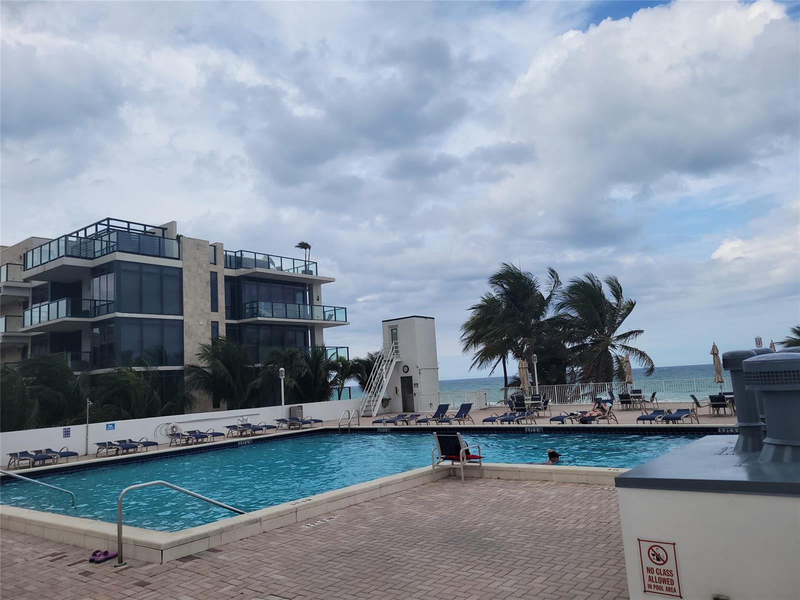Photo of 2401 OCEAN  #1108, Hollywood, Florida, 33019 - Photo 34
