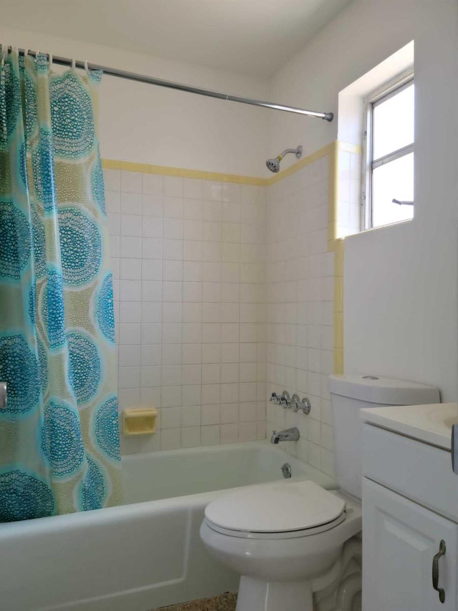Ver detalles / 0 2204 sq. ft. $ 2026-08-09 0 foto