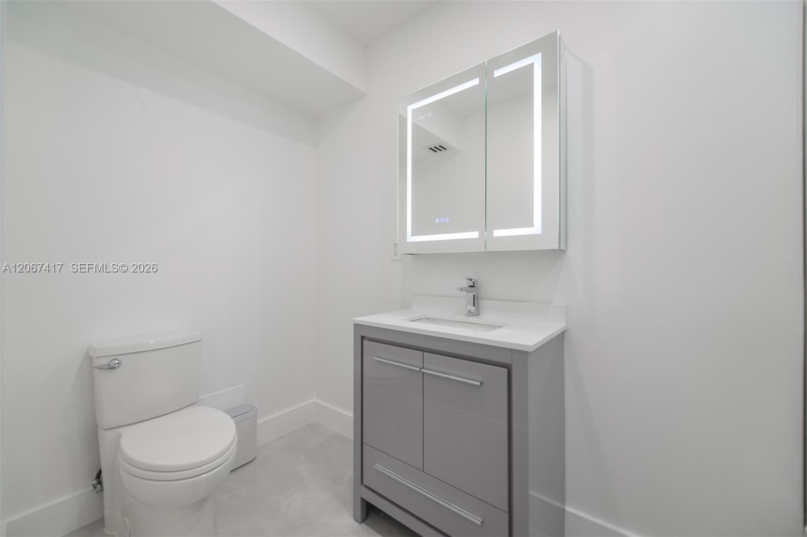 See details 20K 1 / 2 870 sq. ft. $ 2026-08-07 0 Photo