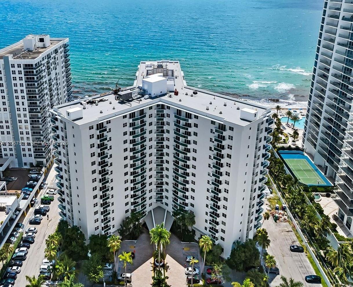Photo of 3001 Ocean Dr #229, Hollywood, Florida, 33019 -