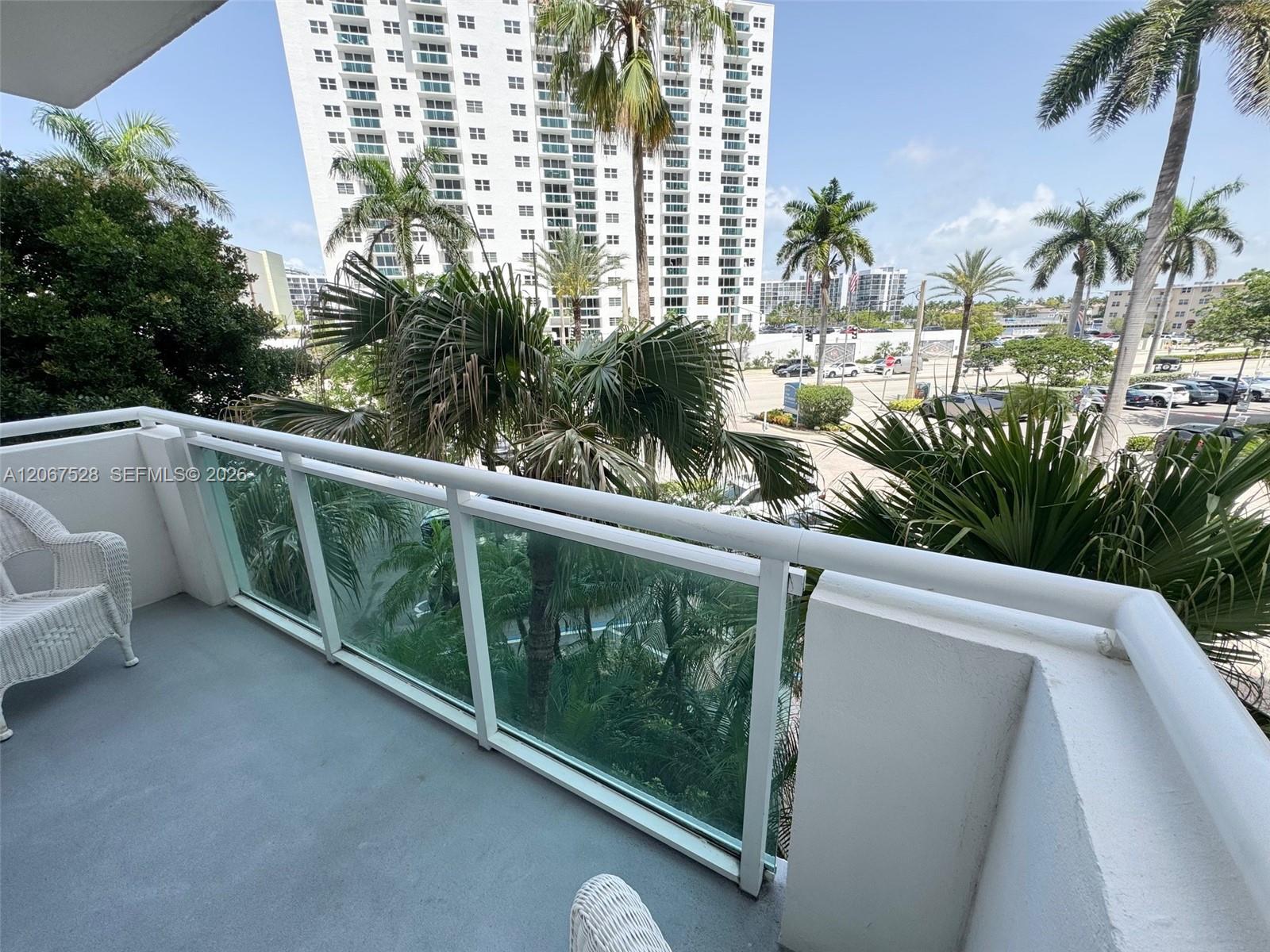 Photo of 3001 Ocean Dr #229, Hollywood, Florida, 33019 -