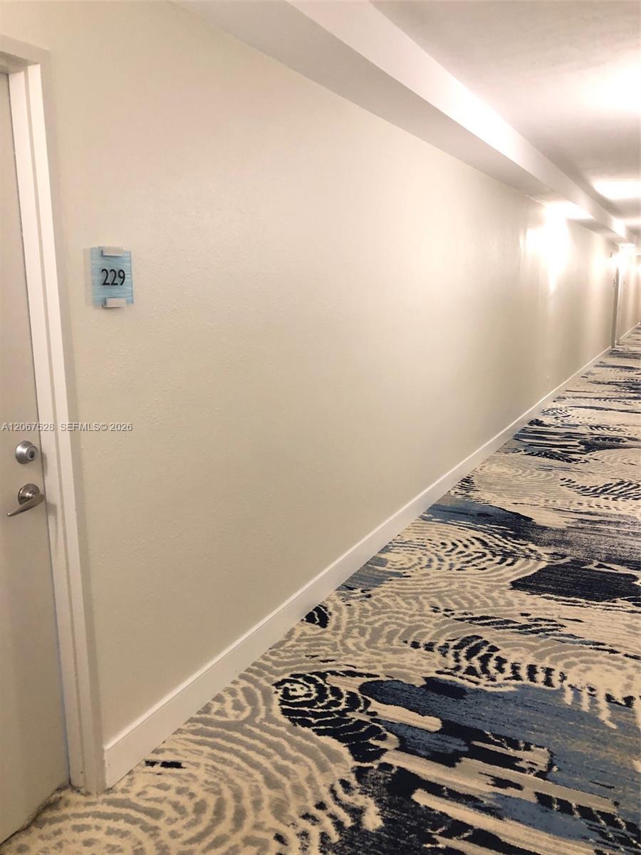 Photo of 3001 Ocean Dr #229, Hollywood, Florida, 33019 - hallway