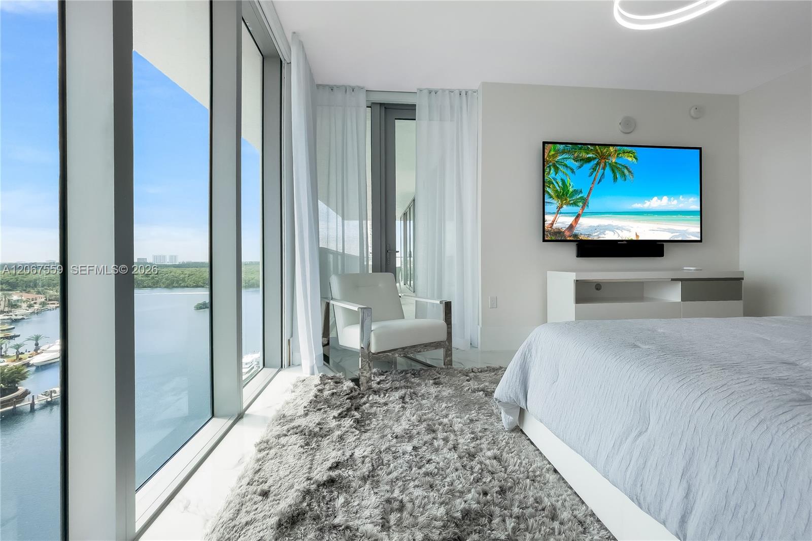 Ver detalles 5-1102 3 / 4 1892 sq. ft. $ 2026-08-07 0 foto