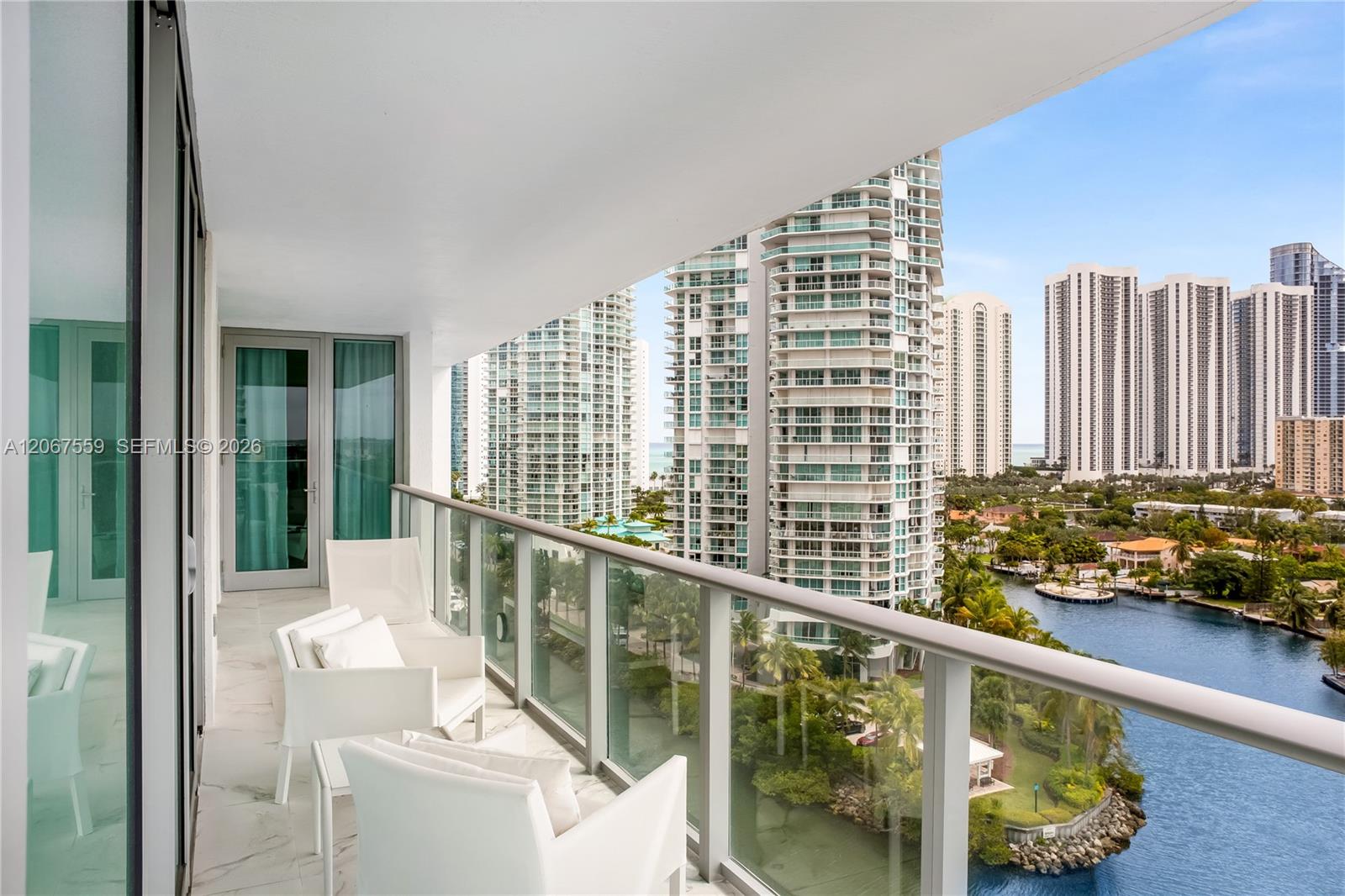 Ver detalles 5-1102 3 / 4 1892 sq. ft. $ 2026-08-07 0 foto